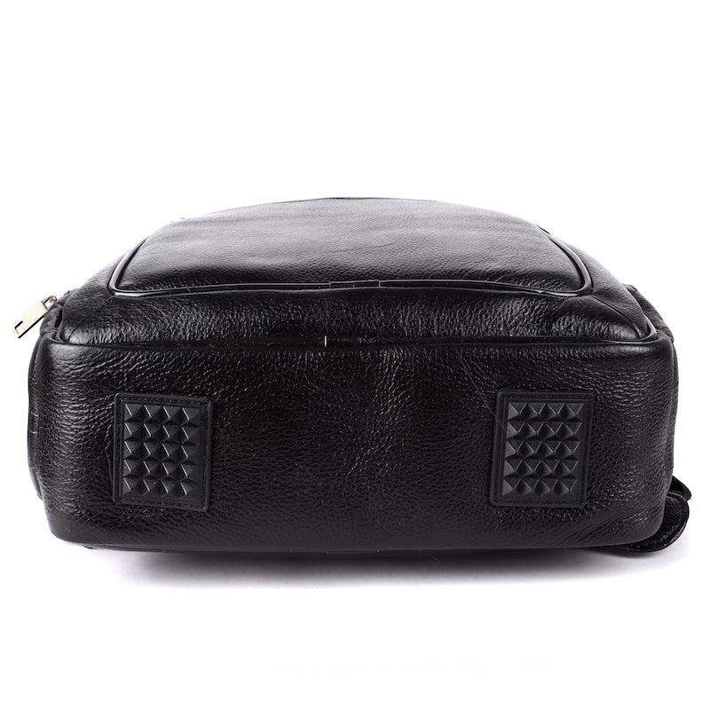 RoamRanger Black Rucksack Backpack